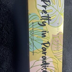 Violet Voss Pretty in Paradise Face & Eyeshadow Palette